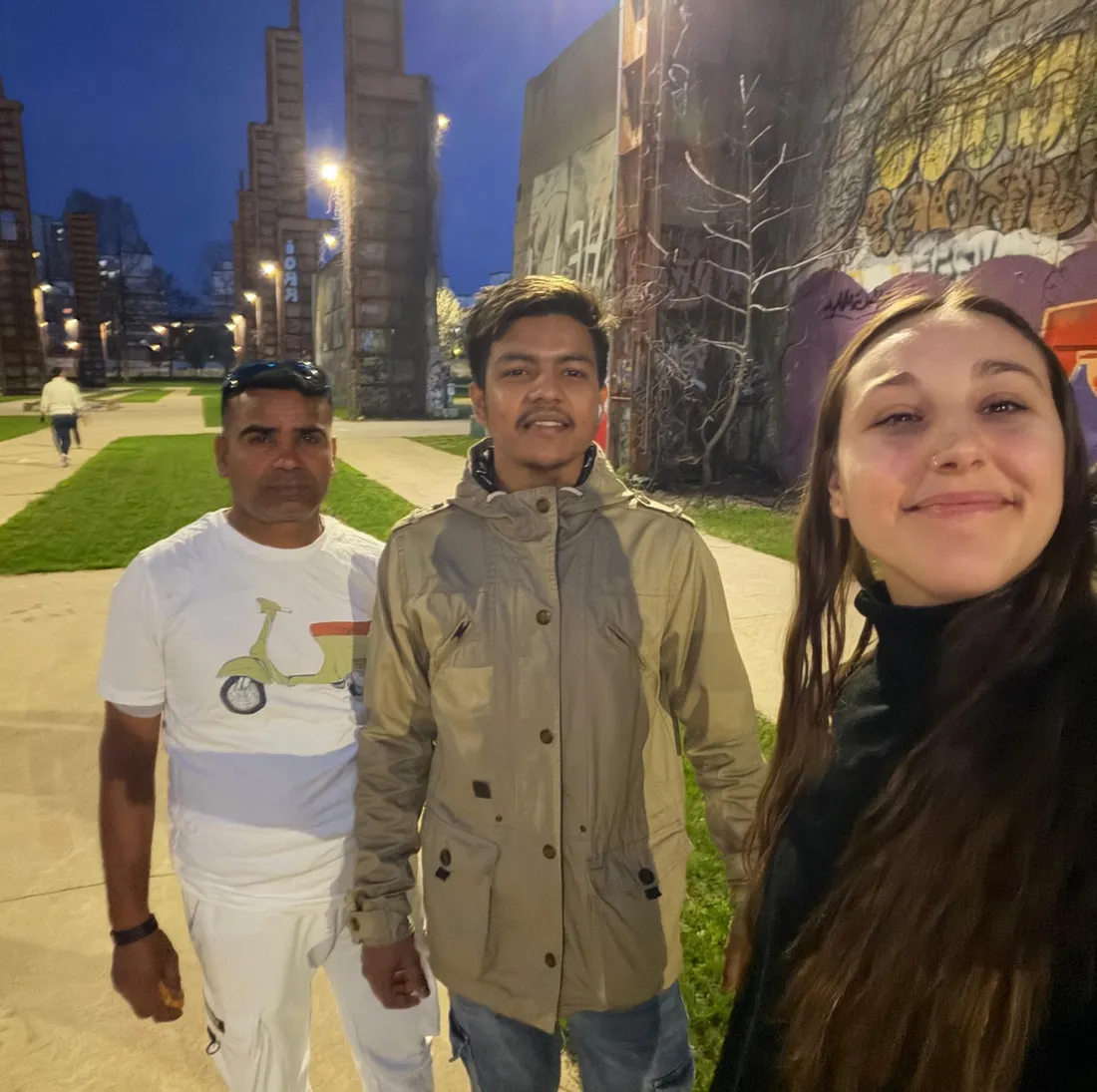 Tre partecipanti all’iftar al Parco Dora